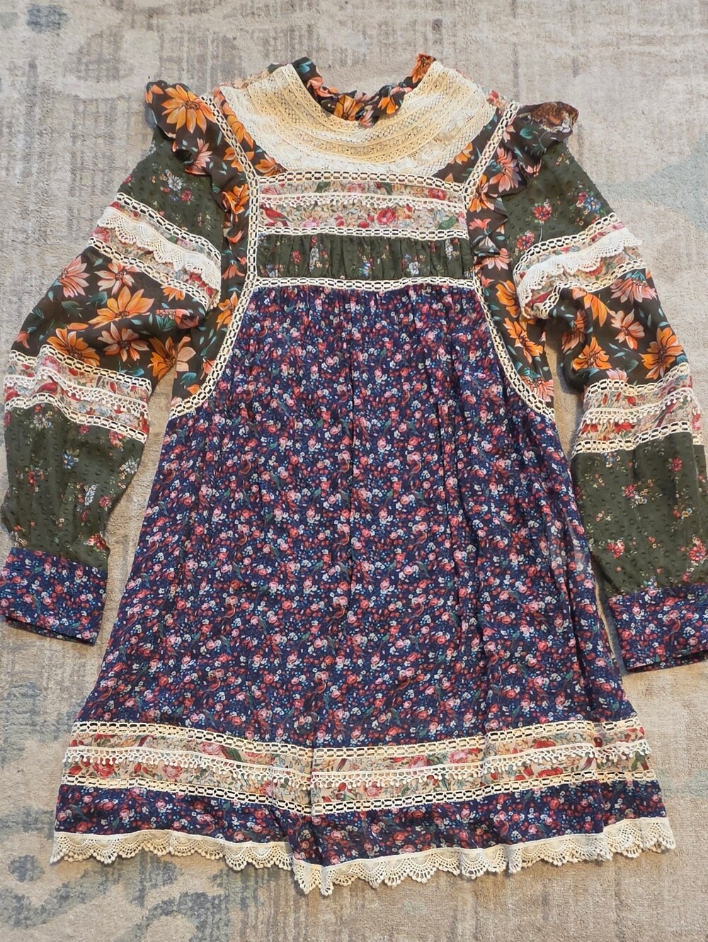 Farm Rio Mixed Liberty Ruffles Crochet Inset Mini Dress. Size Small. EUC